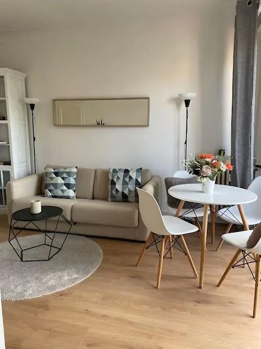Apartment Cosy Appartement La Promenade Des Anglais Nice