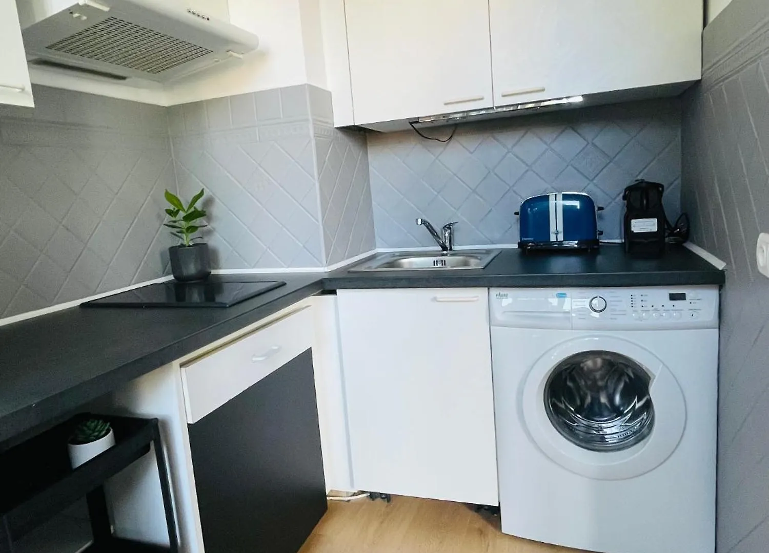 Cosy Appartement La Promenade Des Anglais Nice 0*,  France